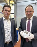 Staatssekretär Martin Schöffel stellt Bayern Thaler „Neuschwanstein“ im Bayerischen Hauptmünzamt vor