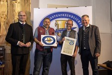 Finanz- und Heimatminister Albert Füracker verleiht Auszeichnung „Musikantenfreundliches Wirtshaus“